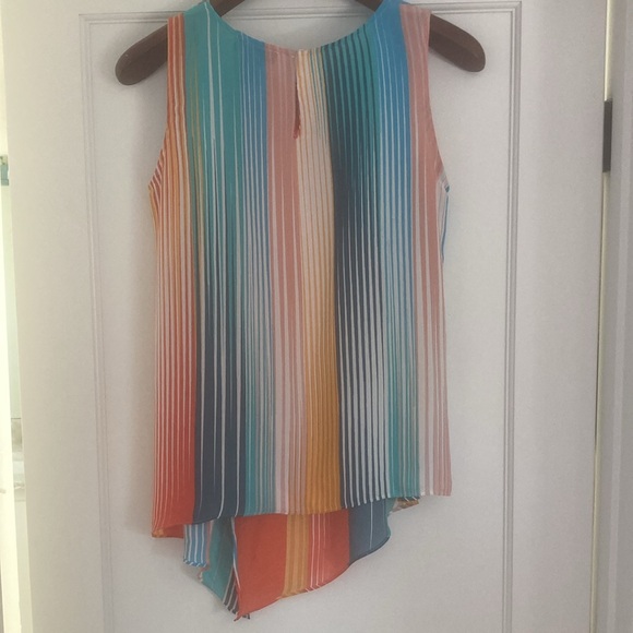 Rachel Zoe striped front side tie sleeveless blouse - Picture 2 of 11